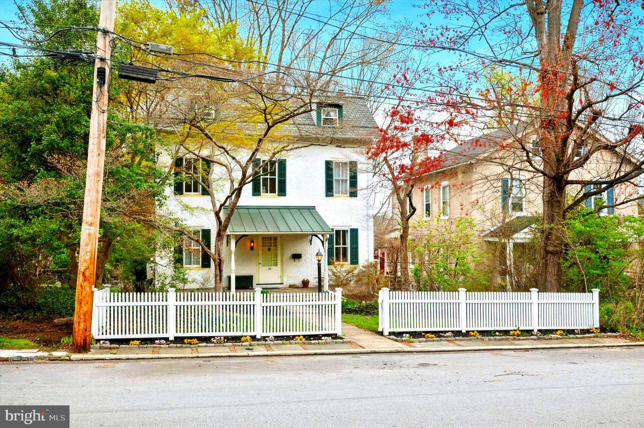 Glenside, PA 19038,25 BELLS MILL