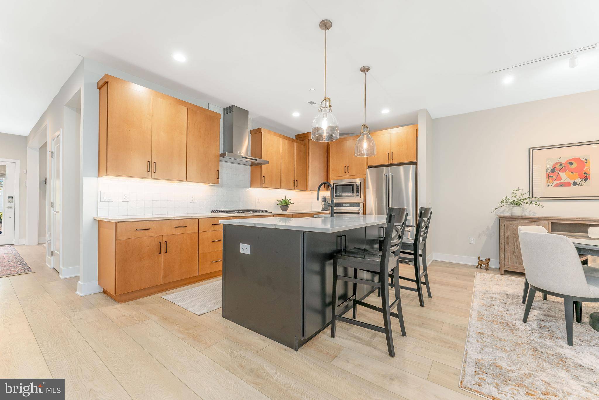 King Of Prussia, PA 19406,913 LAURENS ALY