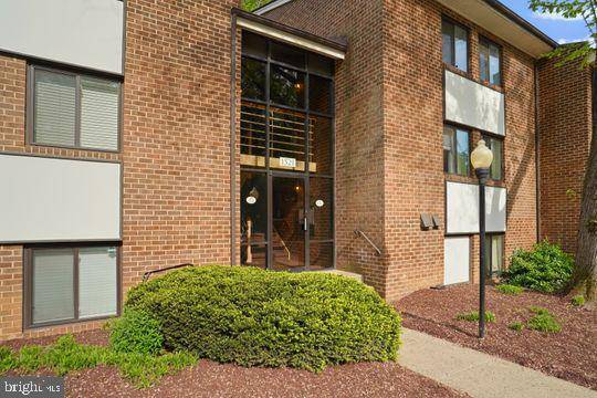 Reston, VA 20190,1521 NORTHGATE SQ #21-C