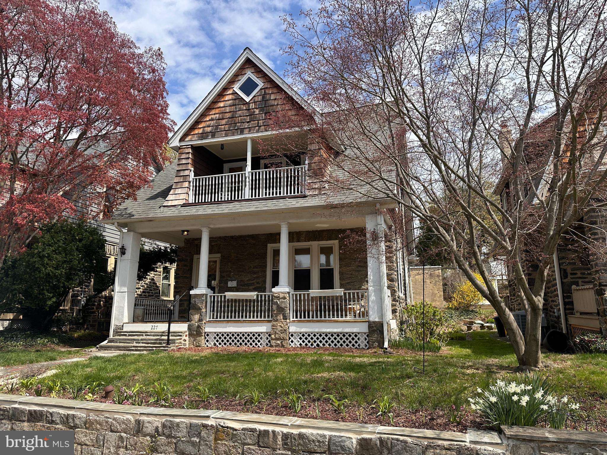 Narberth, PA 19072,227 N ESSEX AVE
