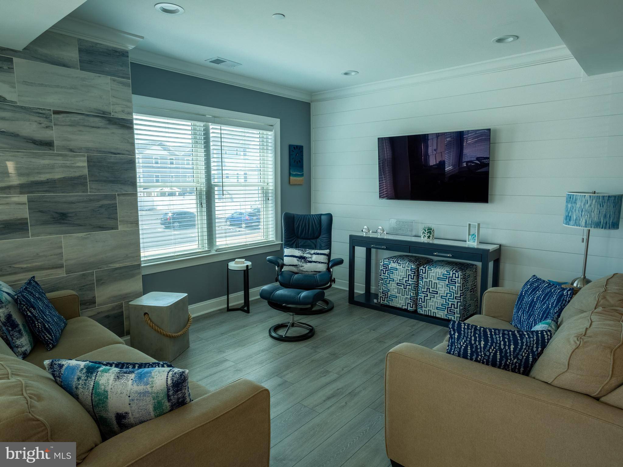North Wildwood, NJ 08260,101 W SPRUCE AVE #115