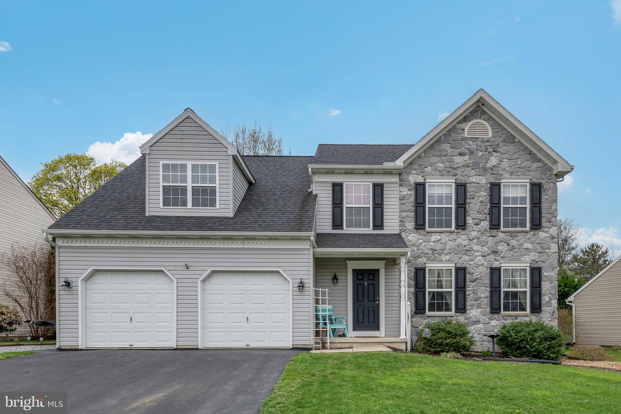 Mountville, PA 17554,8 CARRIAGE DR