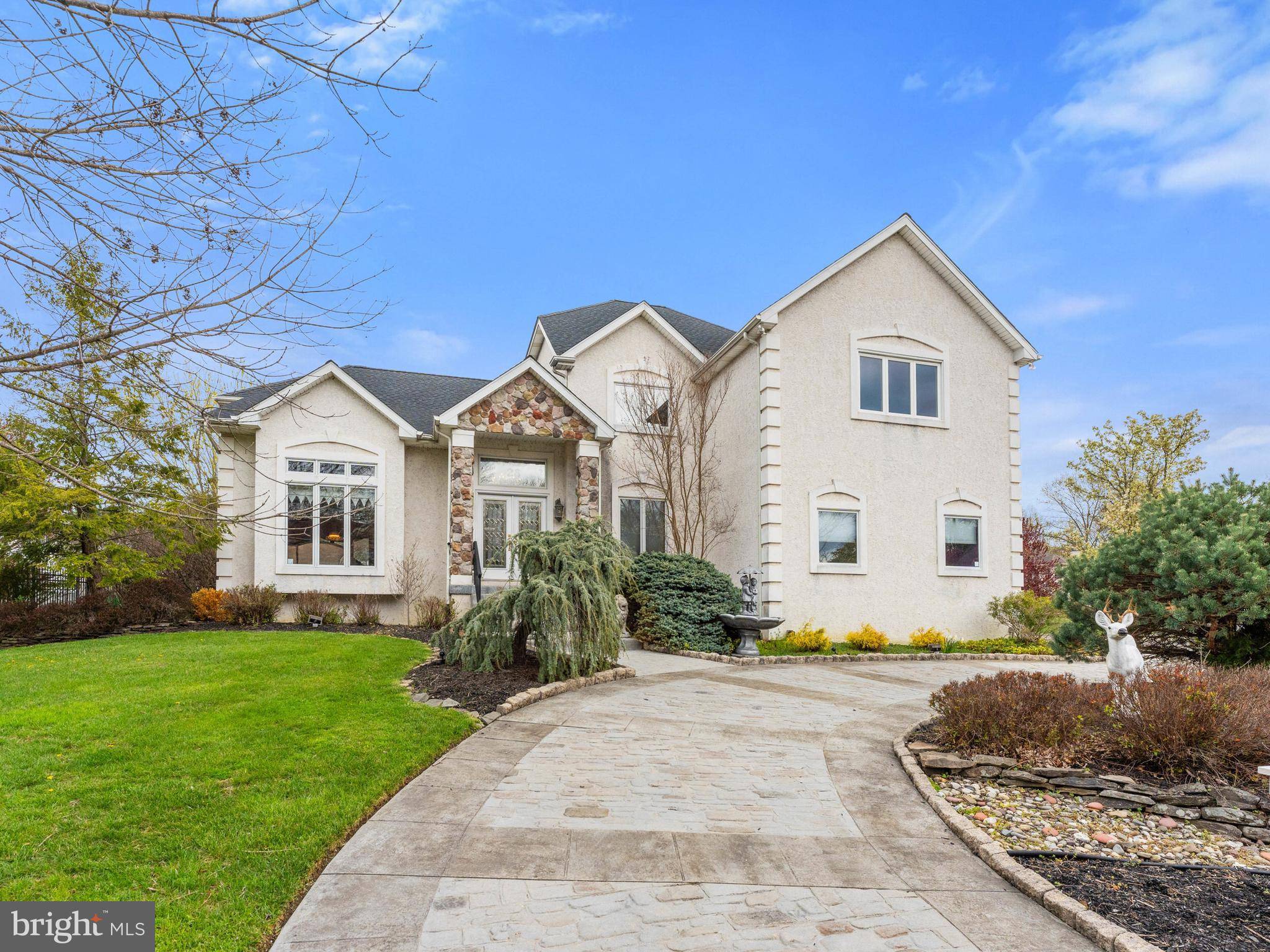 Cherry Hill, NJ 08003,28 VANESSA CT