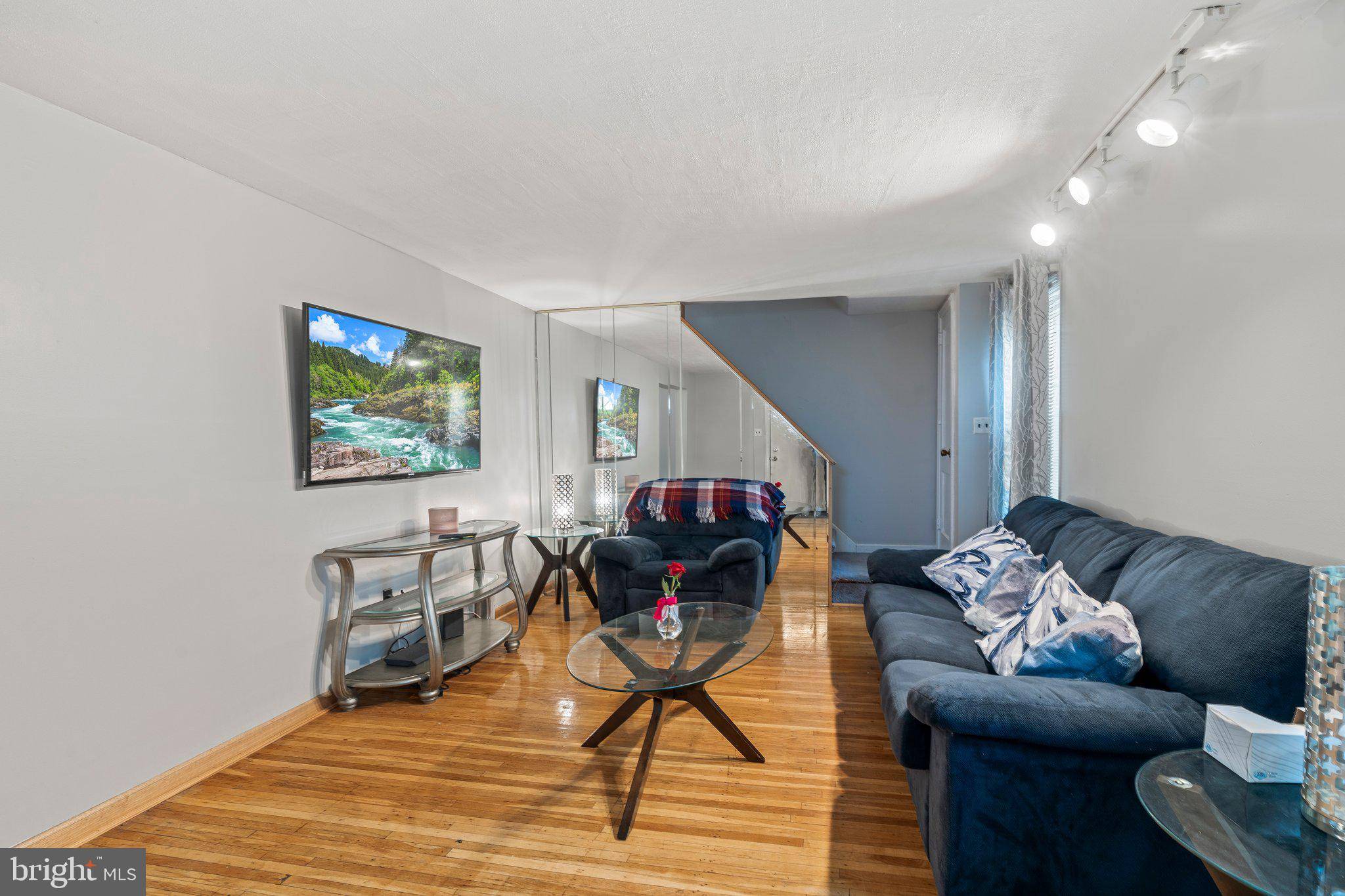 Ridley Park, PA 19078,512 BARTLETT AVE