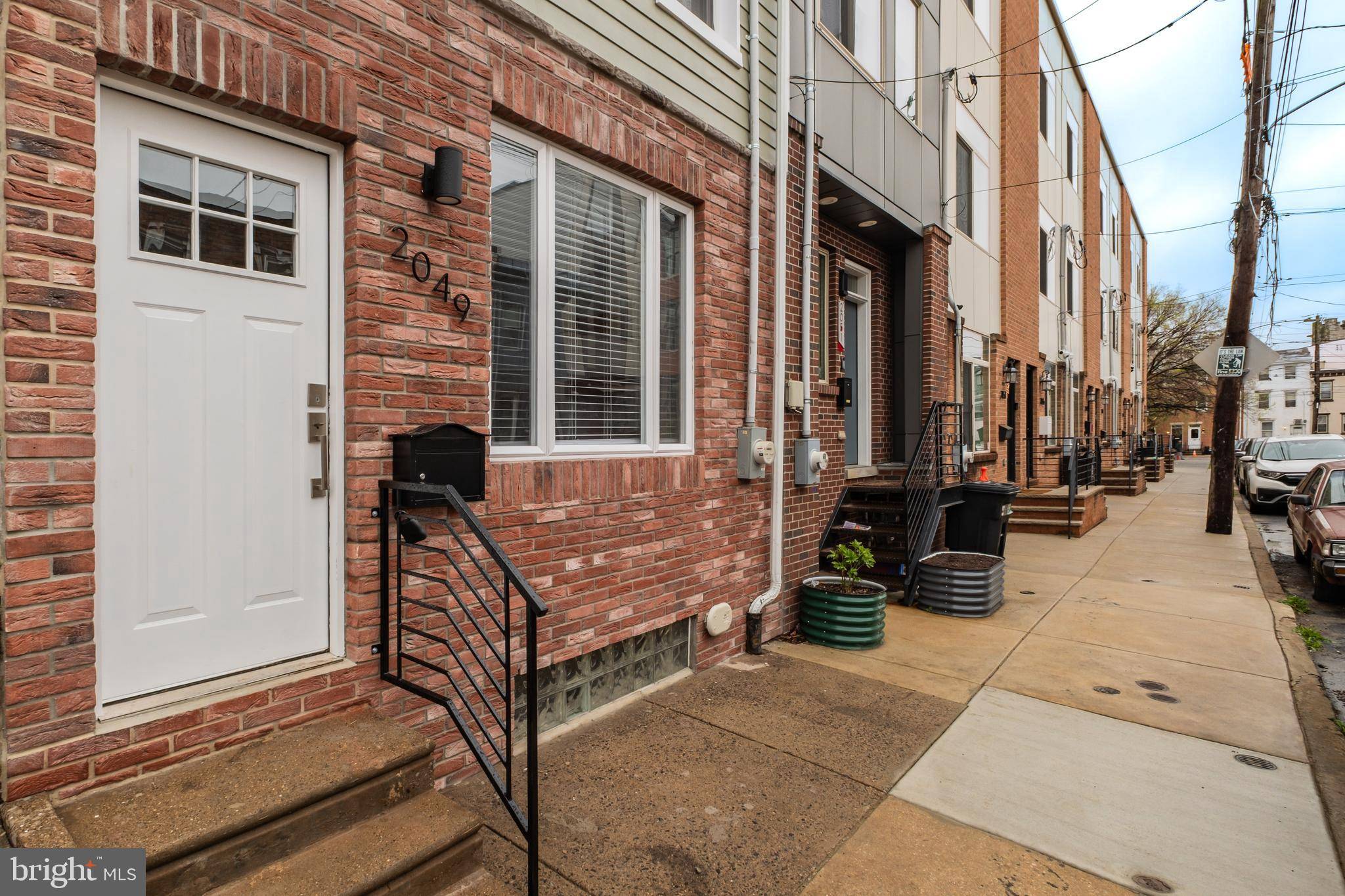 Philadelphia, PA 19125,2049 E LETTERLY ST