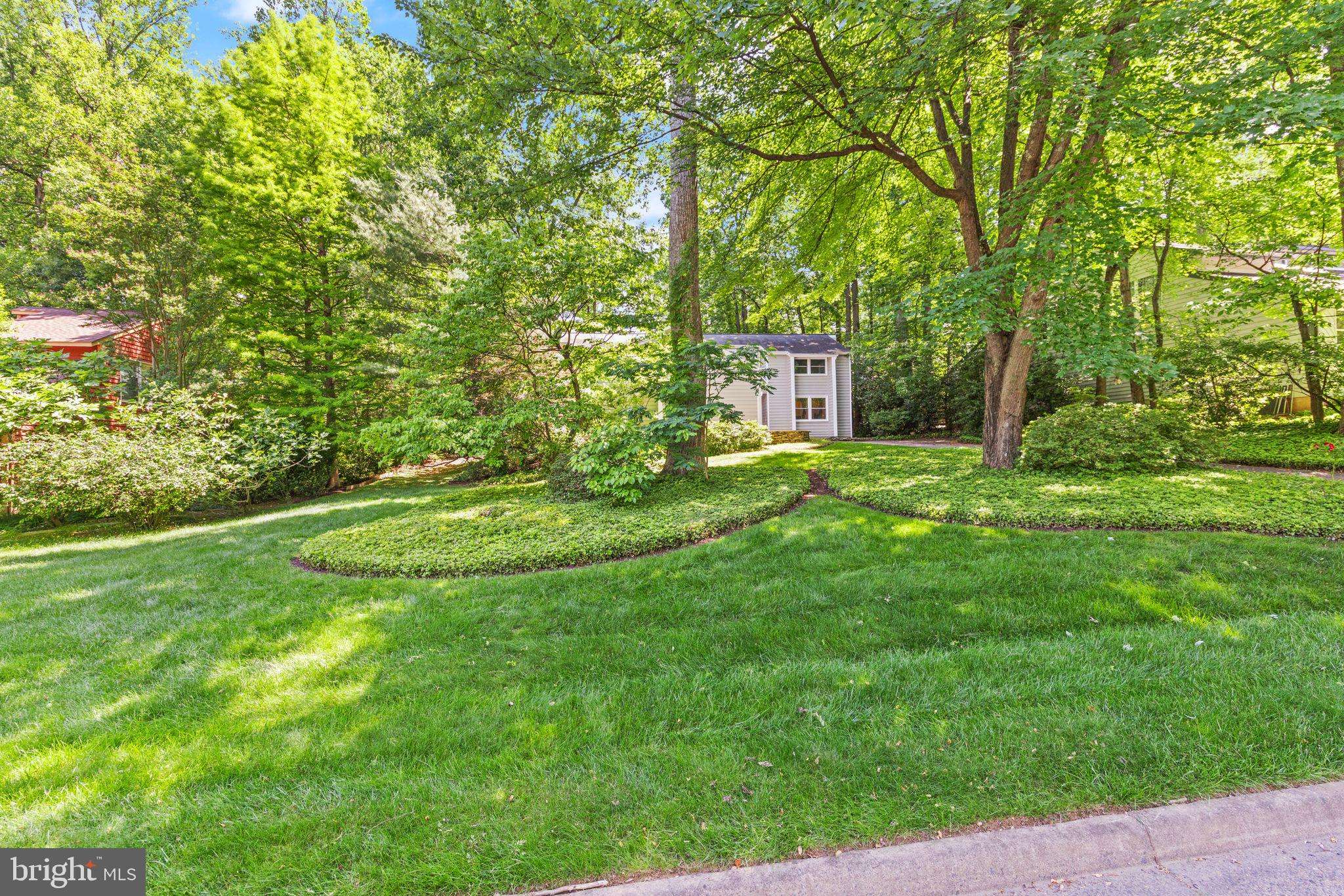 Reston, VA 20191,1925 UPPER LAKE DR
