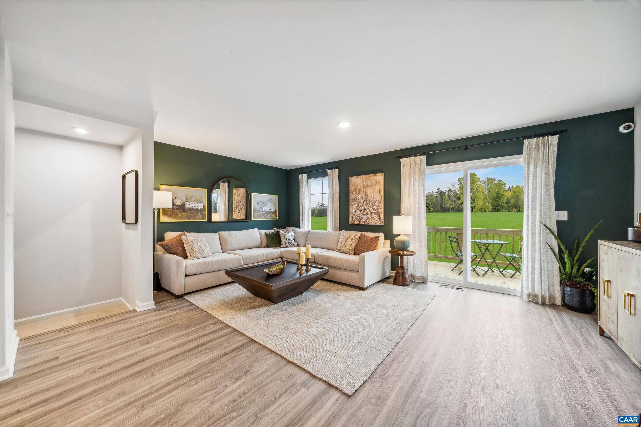 Charlottesville, VA 22902,218 HORSE PATH LN