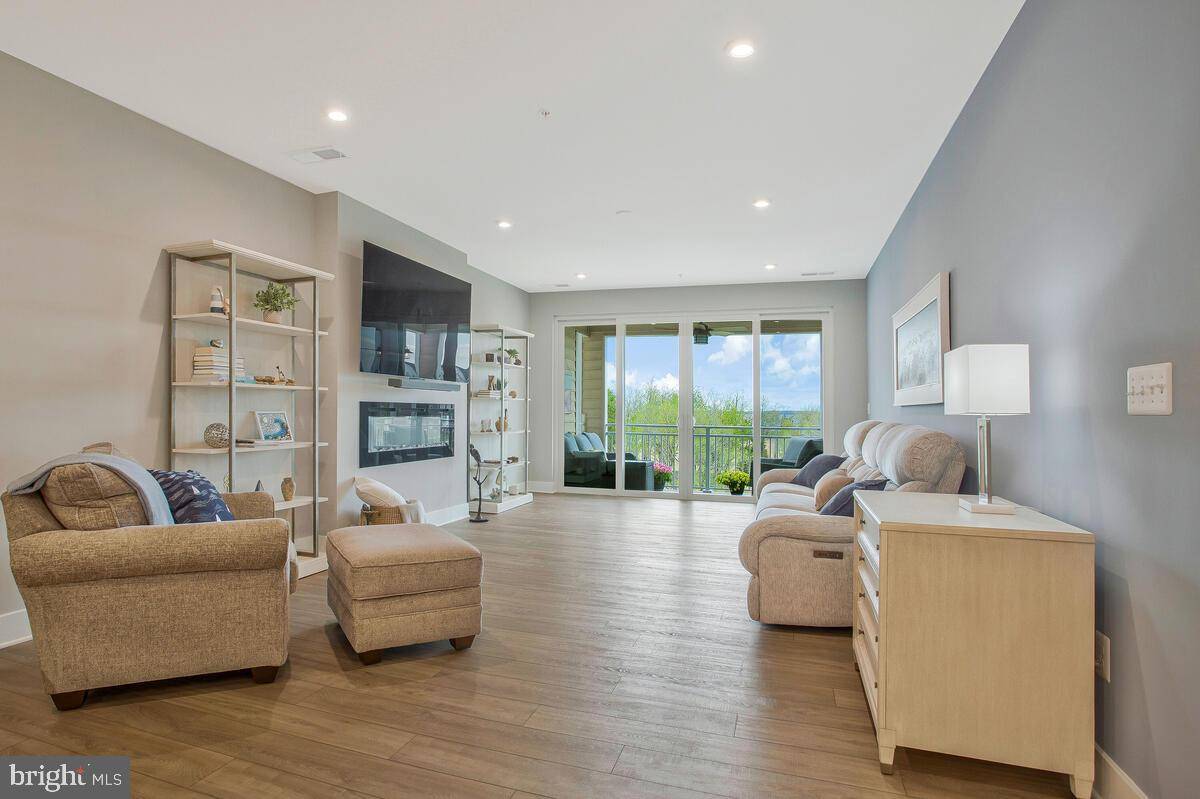 Chester, MD 21619,170 HARRIER WAY #32