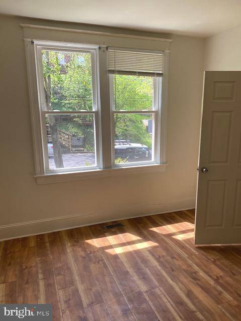 Washington, DC 20020,1620 V ST SE #1