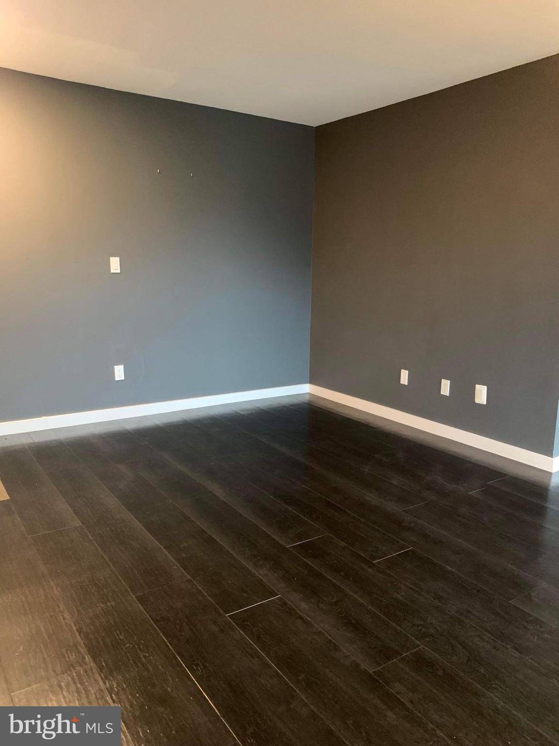 Falls Church, VA 22043,7526 SAVANNAH ST #104