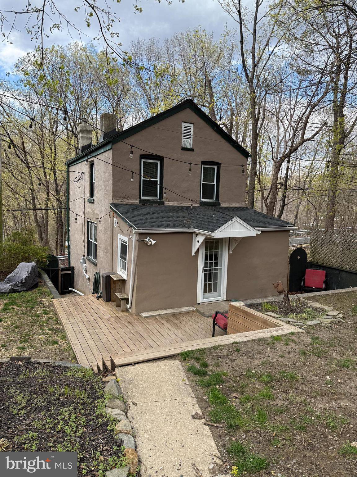 Lambertville, NJ 08530,123 BRUNSWICK AVE