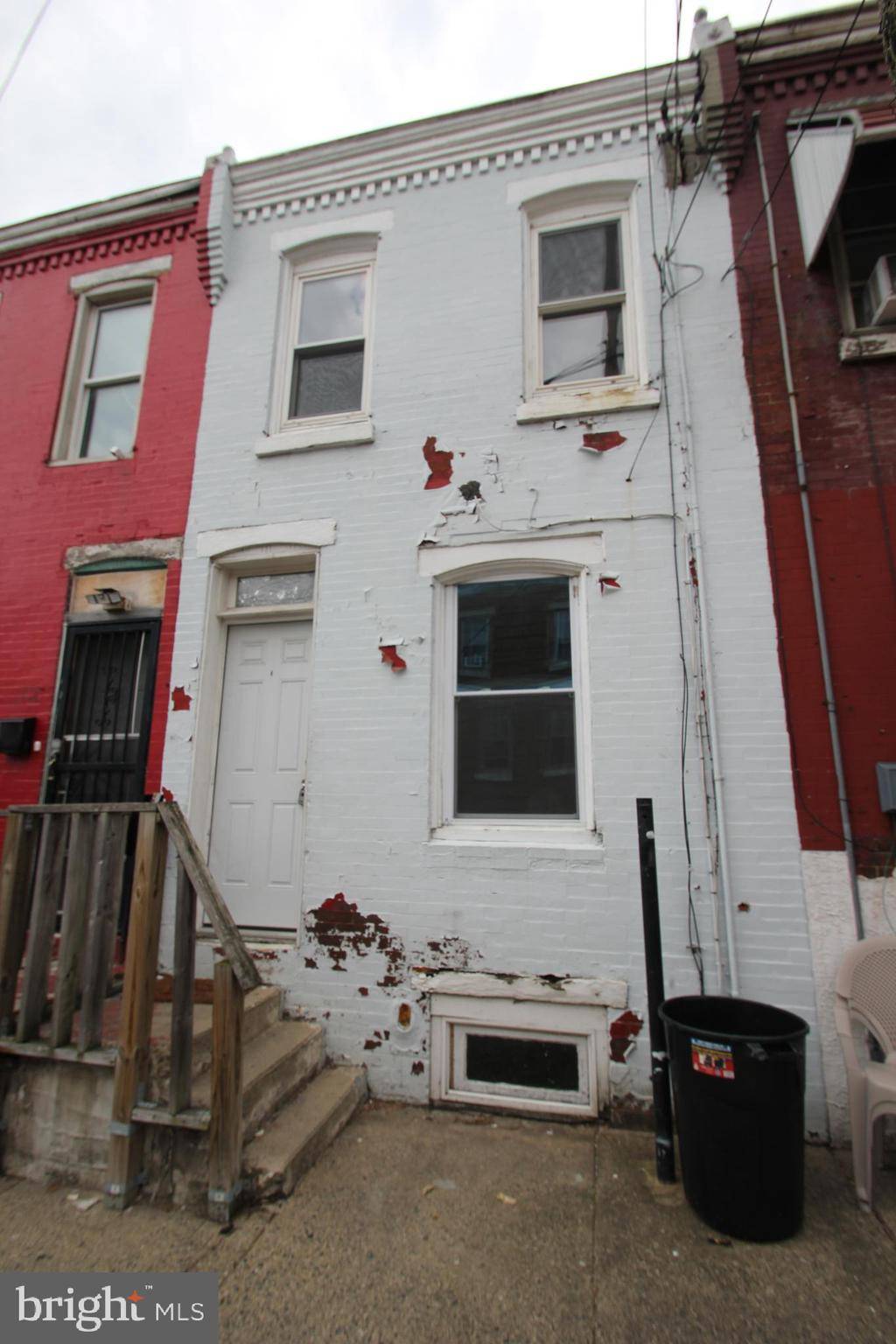 Philadelphia, PA 19140,1754 W PACIFIC ST