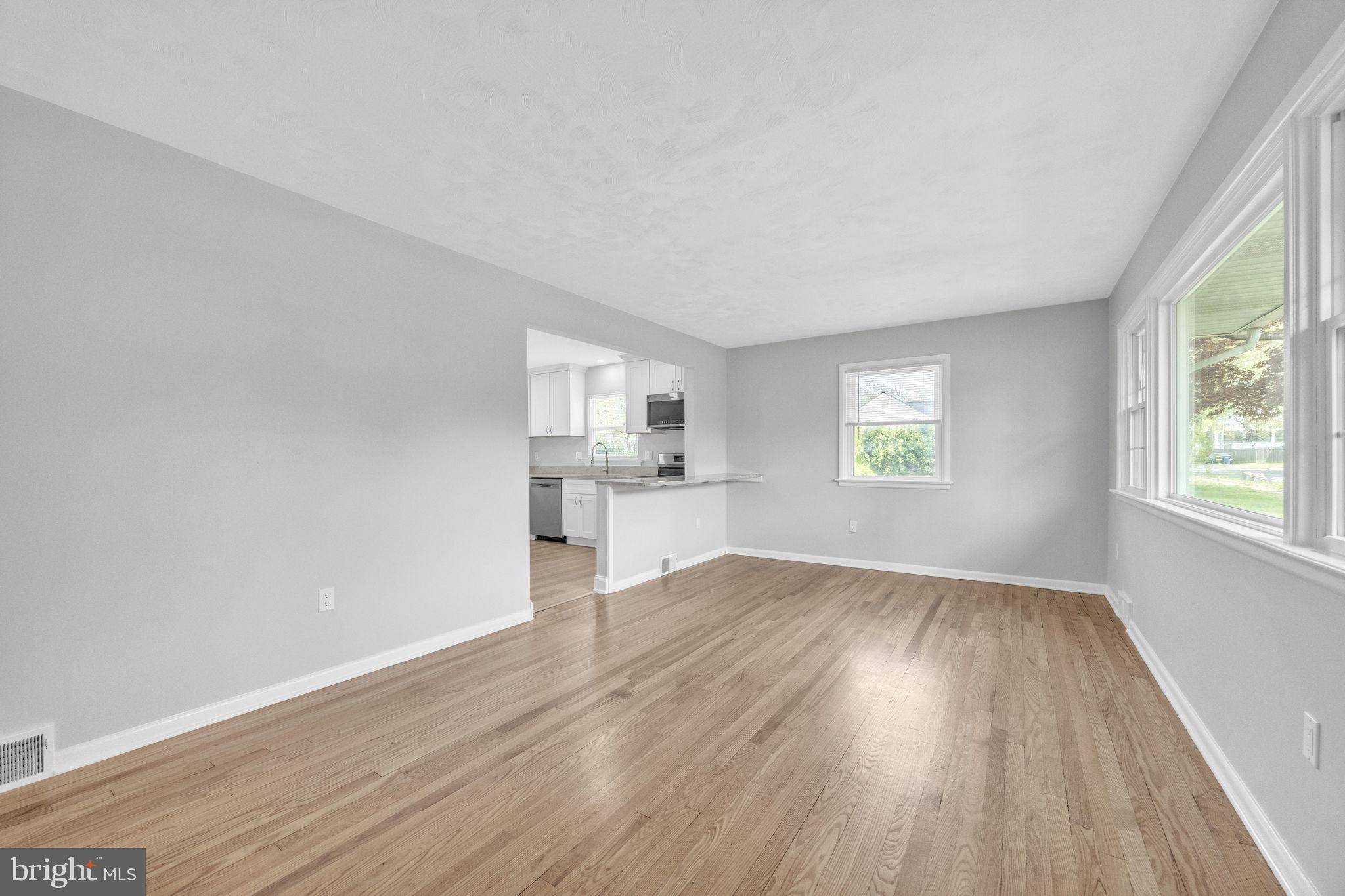 Palmyra, NJ 08065,503 W 2ND ST