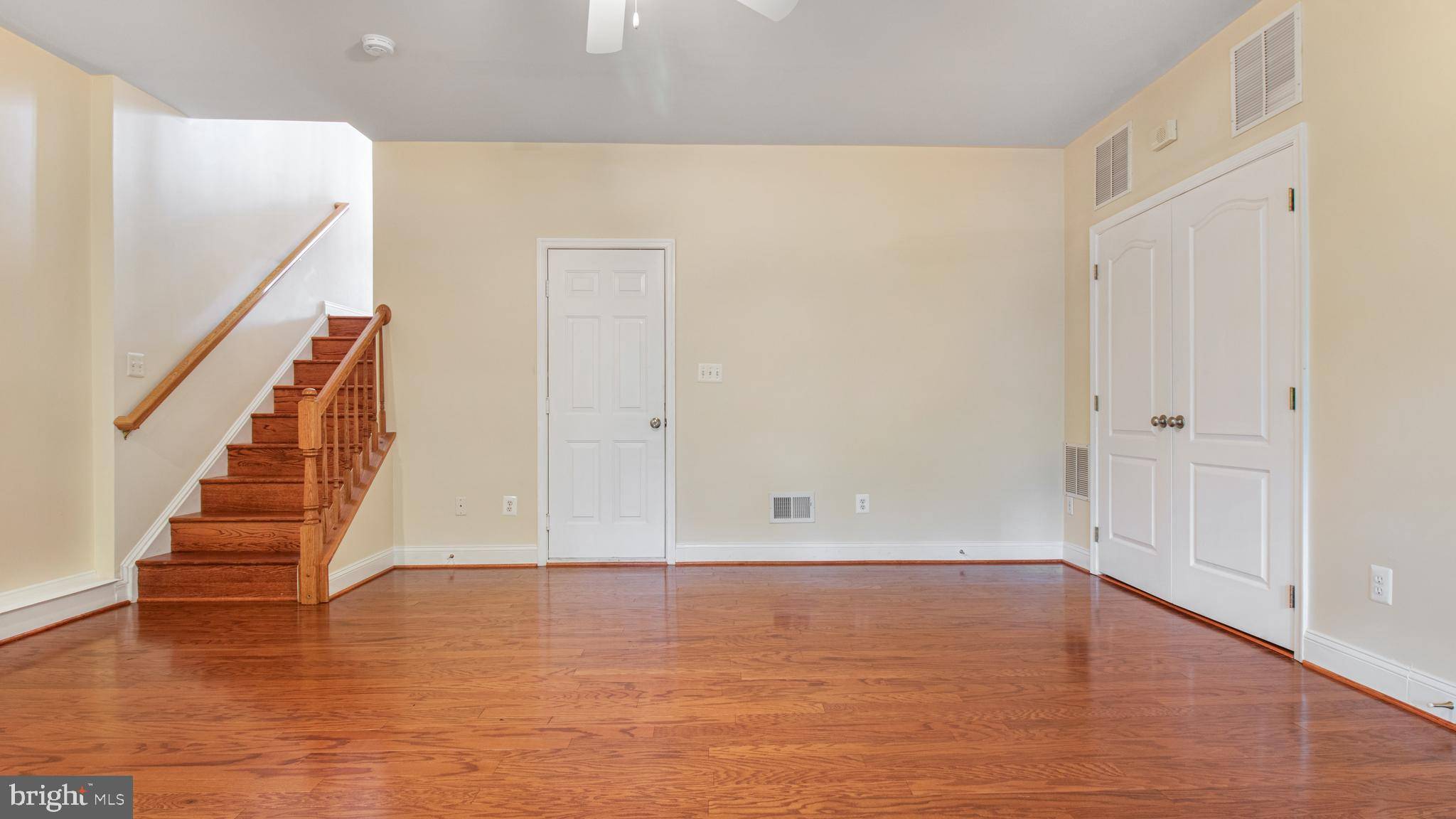 Herndon, VA 20170,2080 CAPSTONE CIR