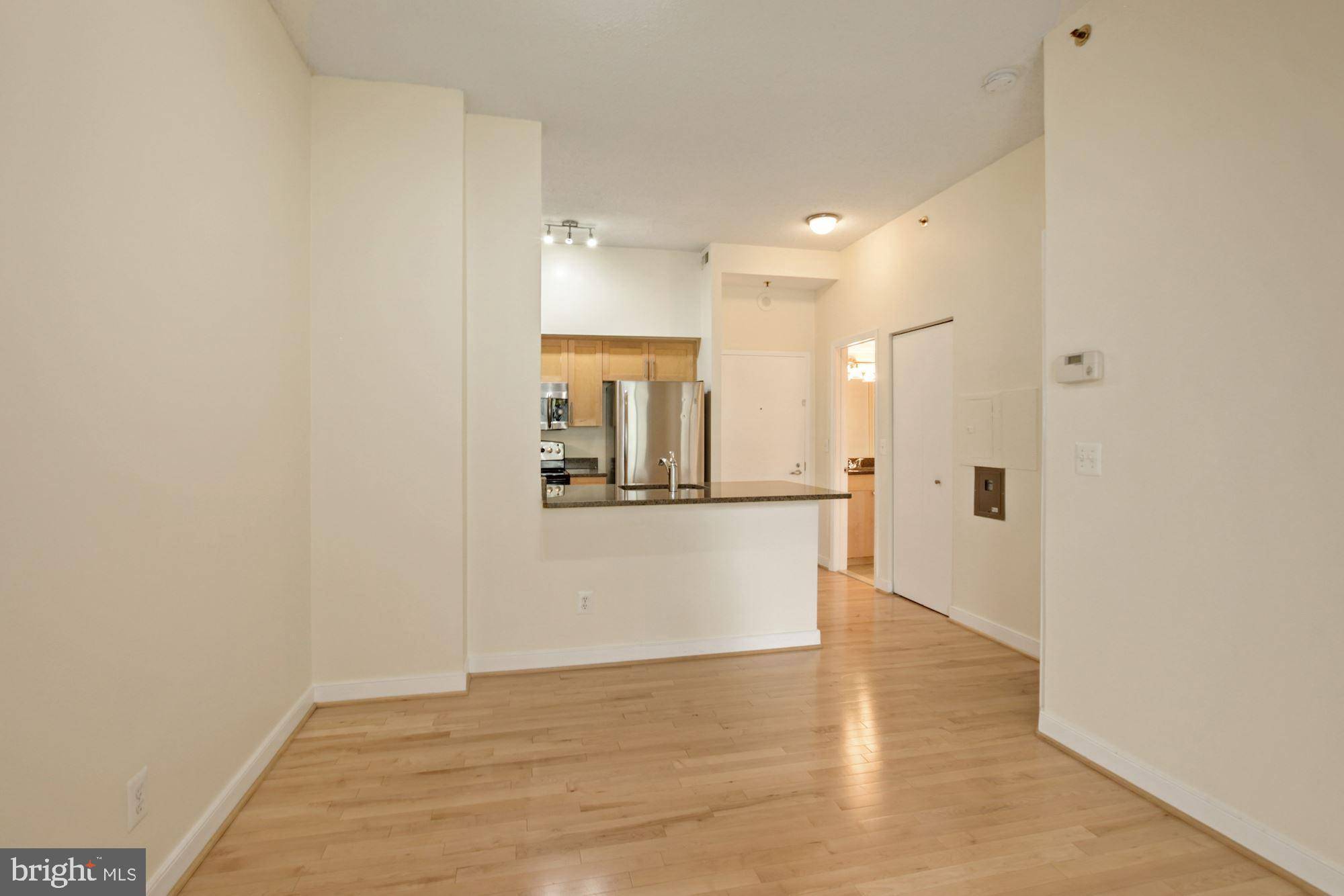 Bethesda, MD 20814,7500 WOODMONT AVE #S209