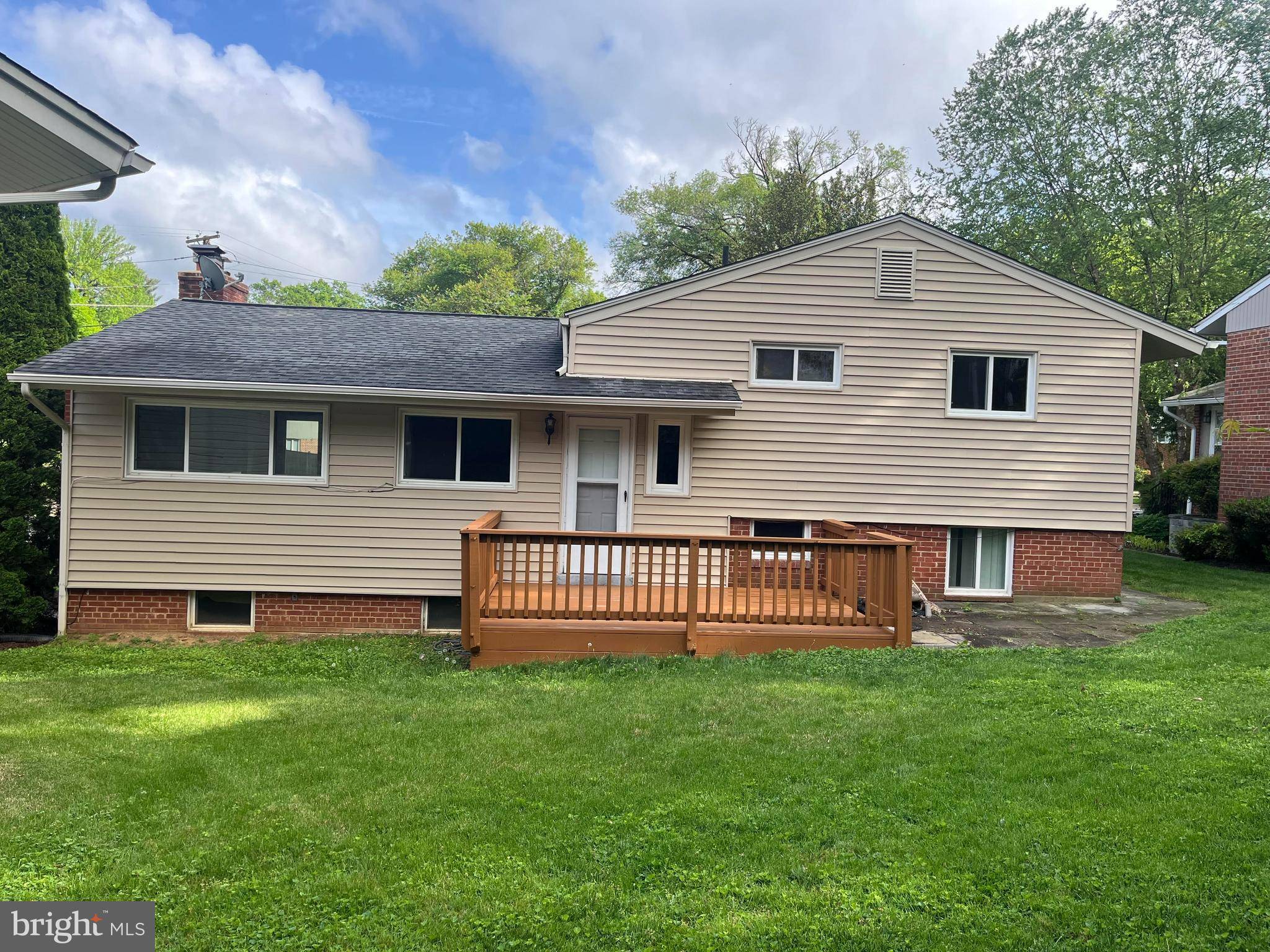 Bethesda, MD 20814,5101 DANBURY RD