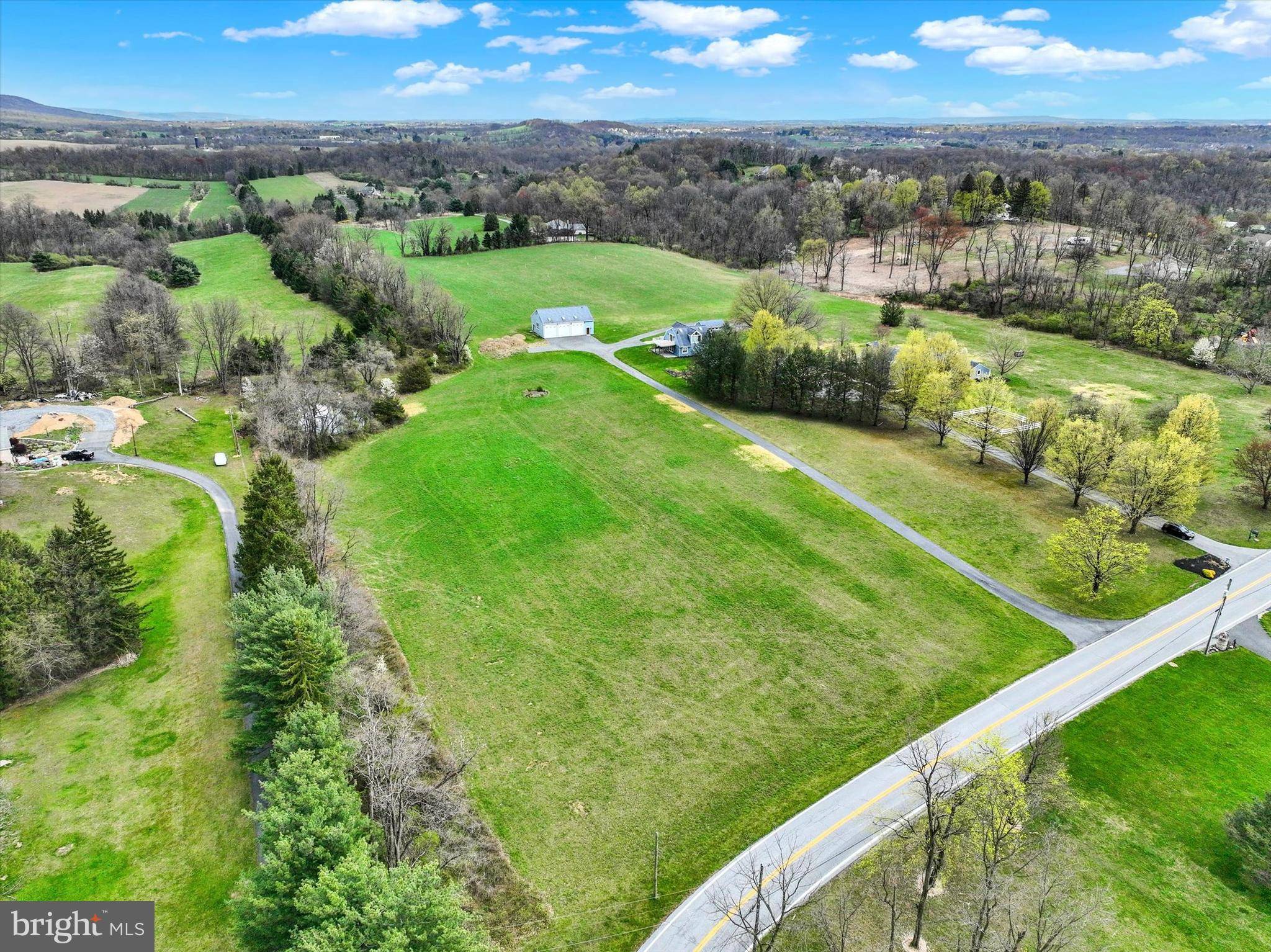 Harrisburg, PA 17112,6491 PARKWAY E