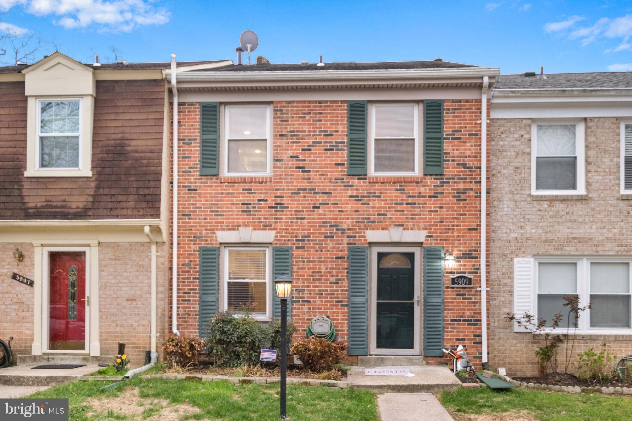 Columbia, MD 21045,5909 MORNINGBIRD LN