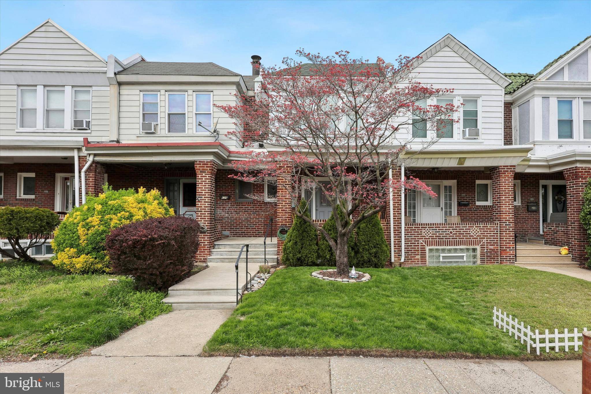 Philadelphia, PA 19128,628 ROXBOROUGH AVE