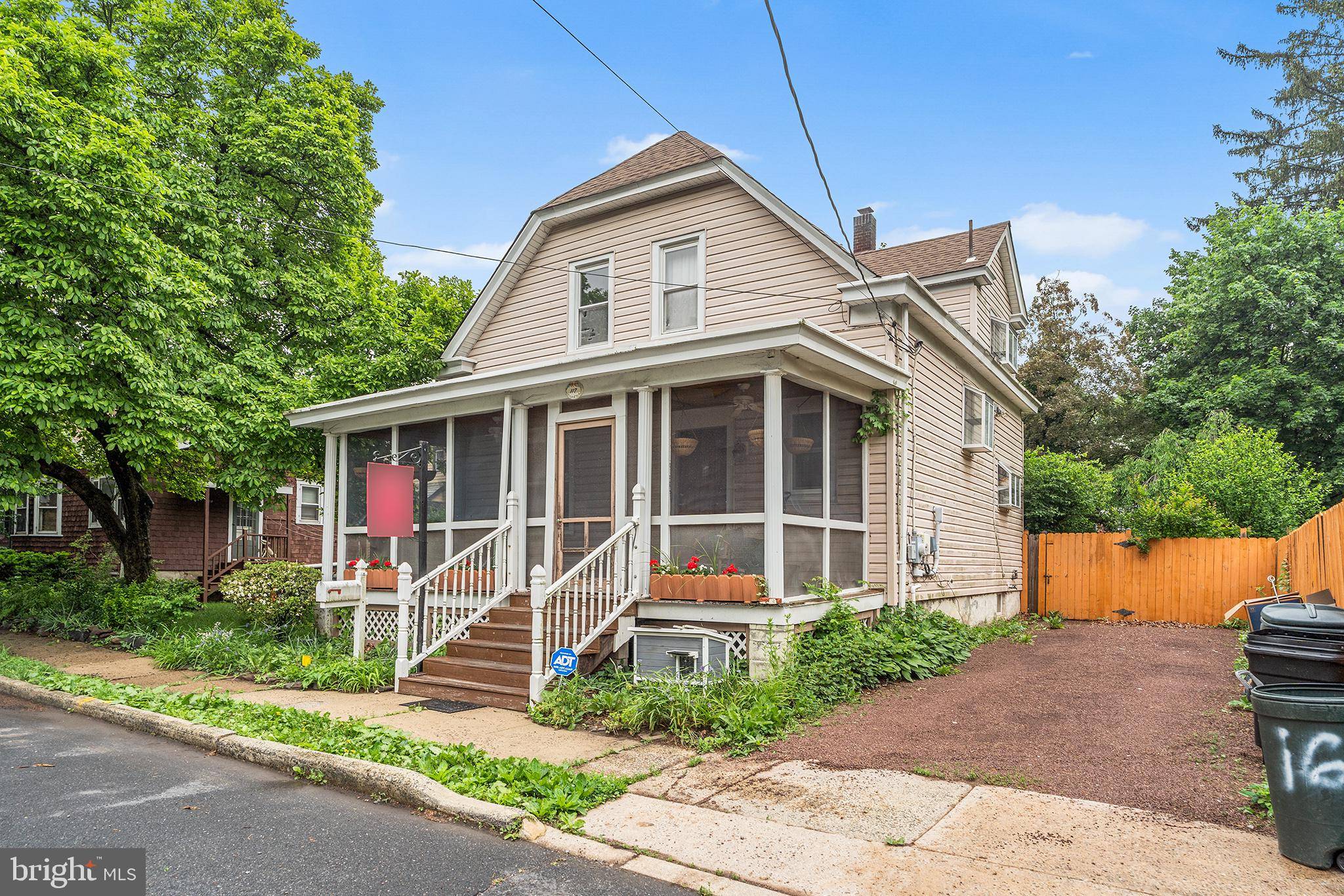 Trenton, NJ 08618,117 NEWELL AVE