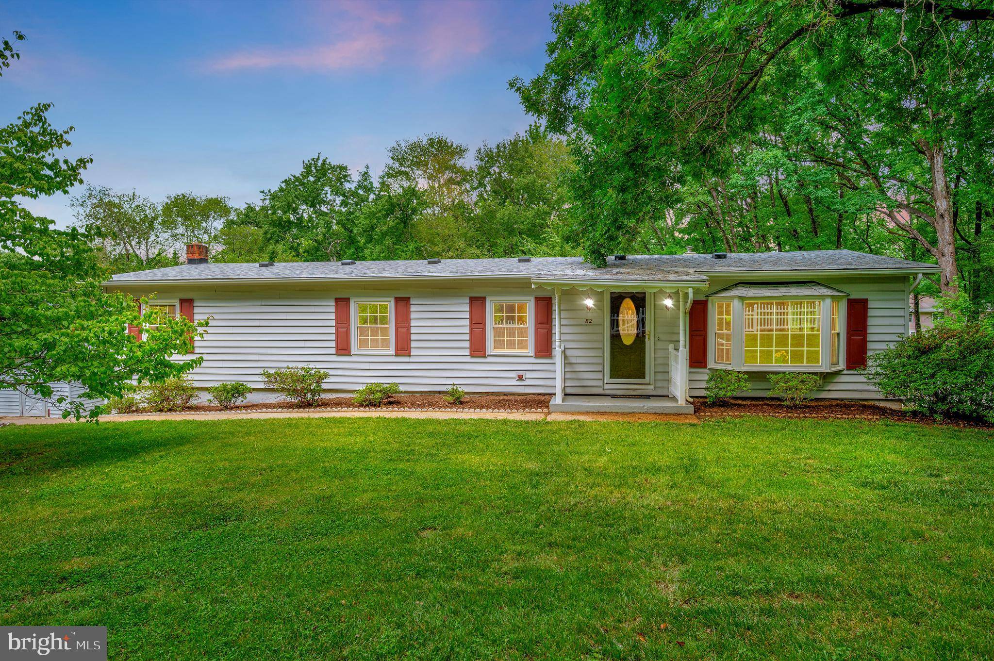 Fredericksburg, VA 22406,82 HALL LN