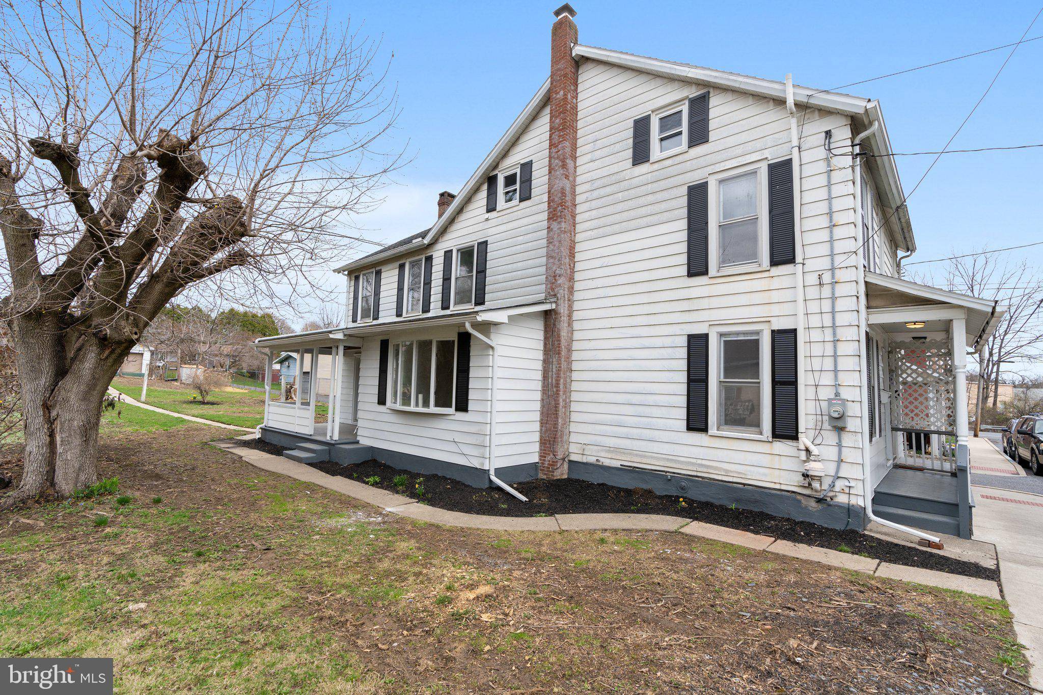 Bath, PA 18014,303 GREEN ST