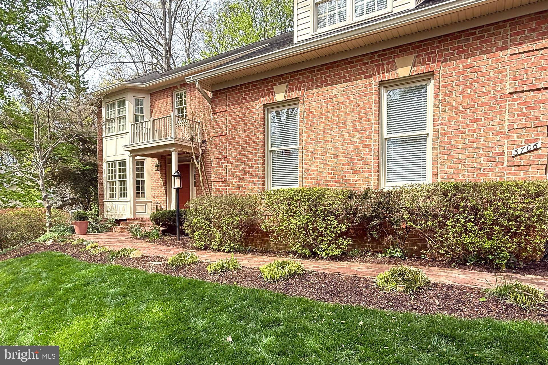 Annandale, VA 22003,3706 RUST RD
