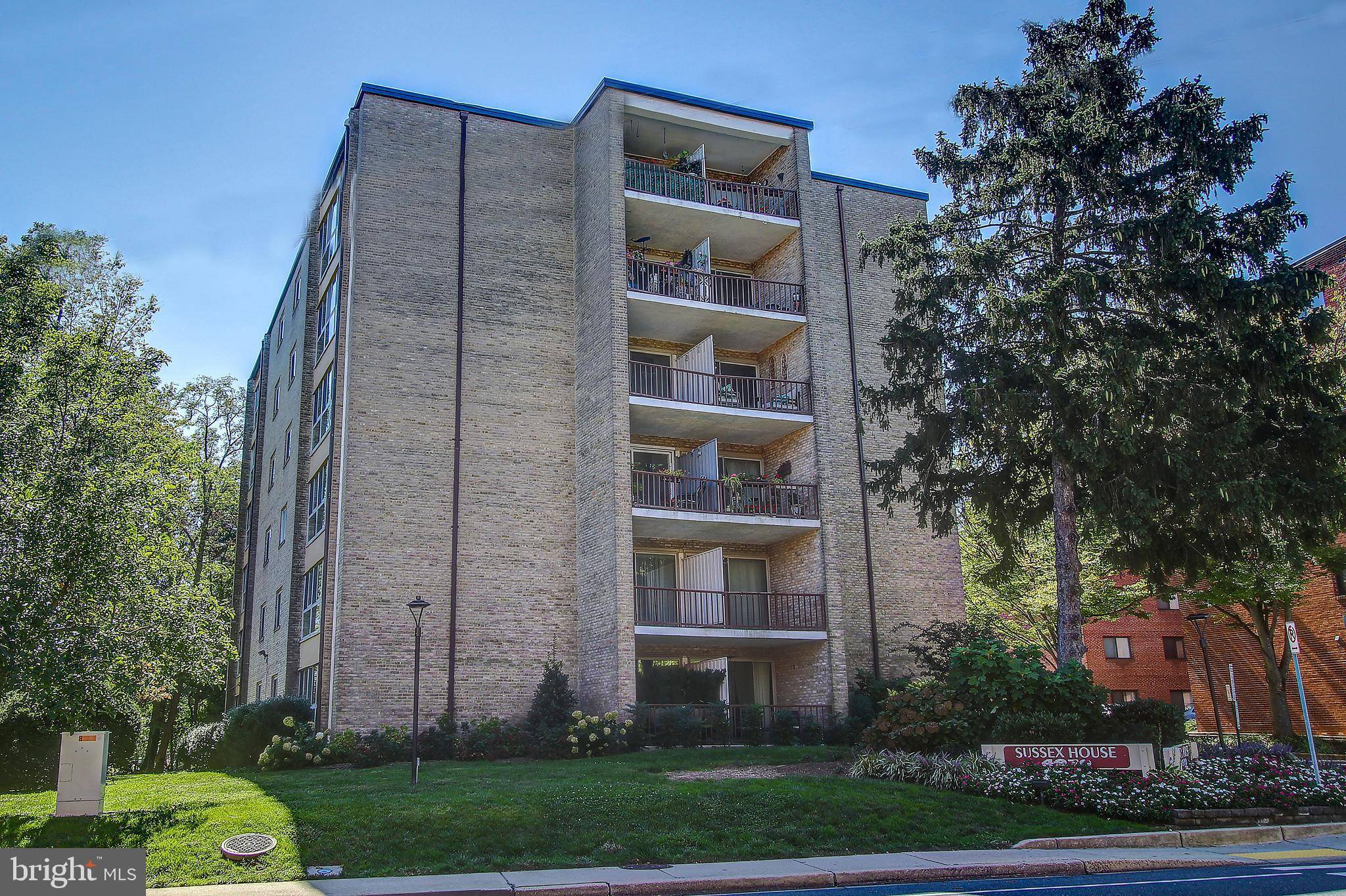 Bethesda, MD 20814,4970 BATTERY LN #105