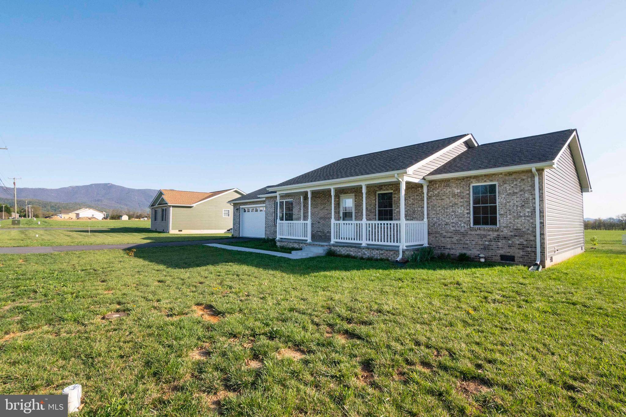 Luray, VA 22835,174 RESERVOIR AVE