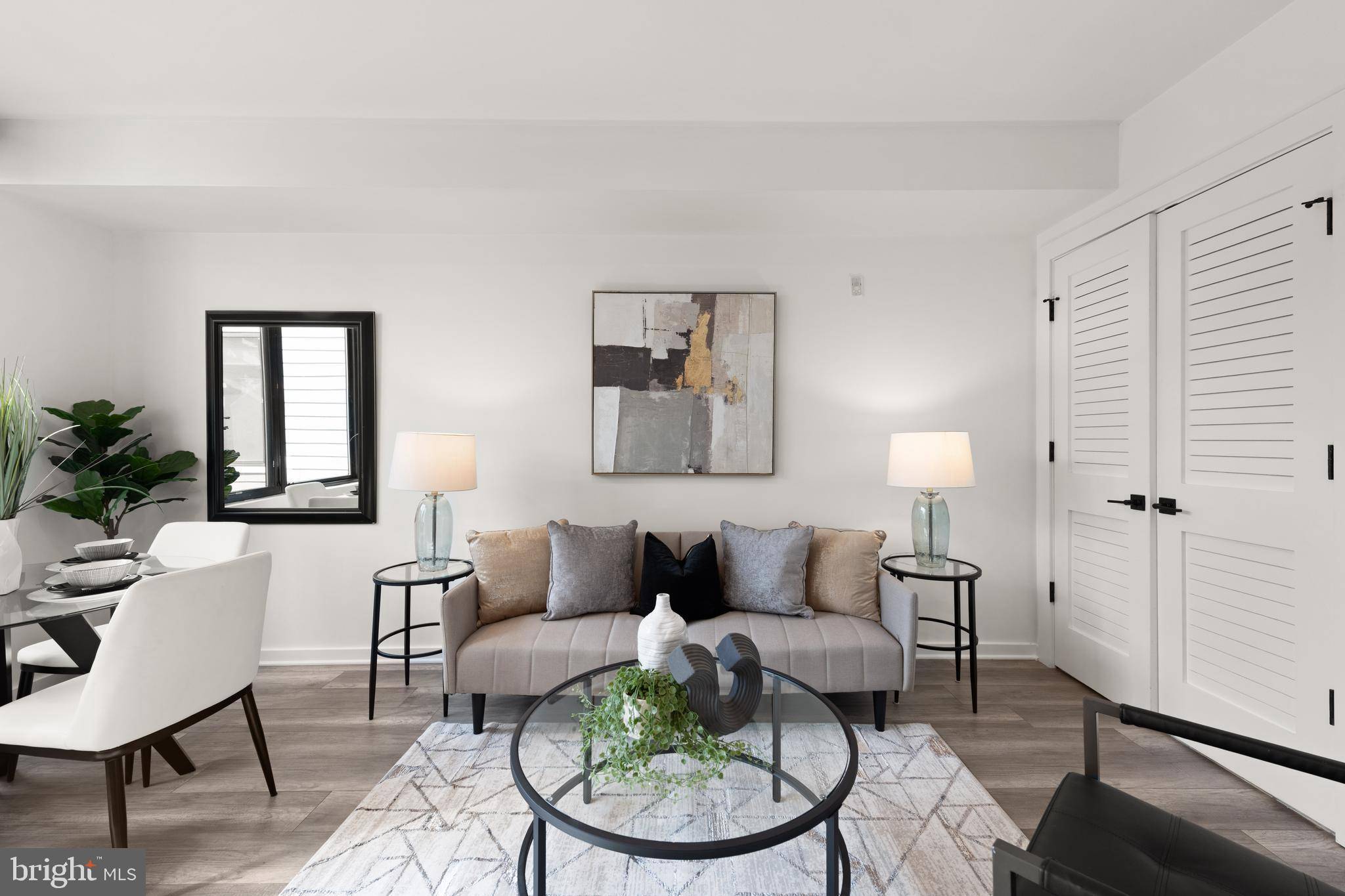 Washington, DC 20009,2612 UNIVERSITY PL NW #8