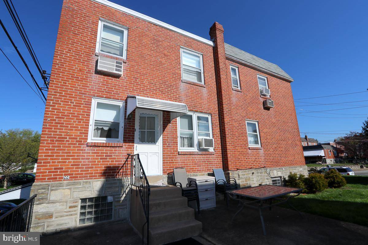 Philadelphia, PA 19115,868 MEDWAY RD