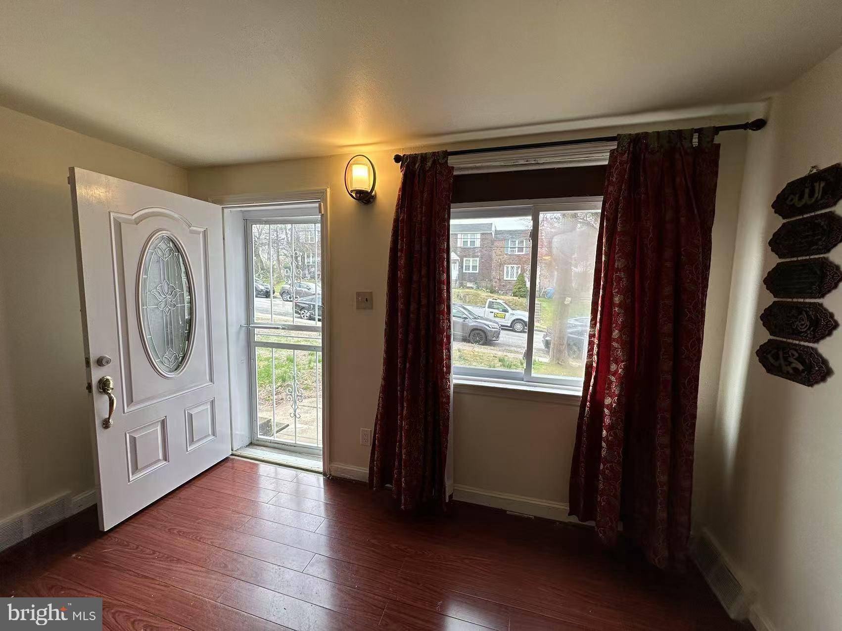 Darby, PA 19023,14 WINTHROP RD