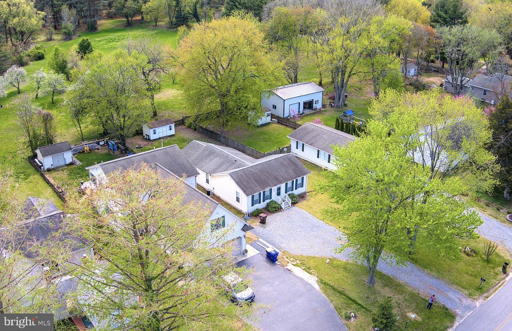 Grasonville, MD 21638,819 CHESTER RIVER DR