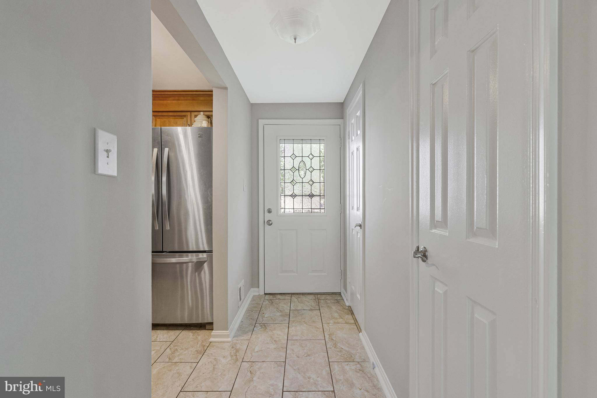 Reston, VA 20191,2102 WHISPERWOOD GLEN LN