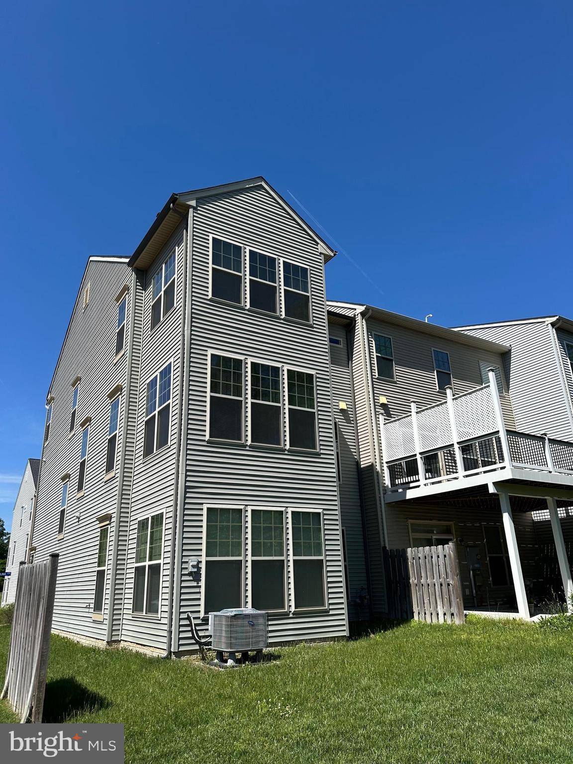 Chantilly, VA 20152,43319 SEMOLINA TER