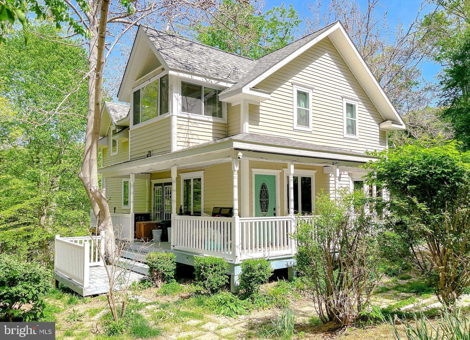 Lusby, MD 20657,8502 SPRUCE CT