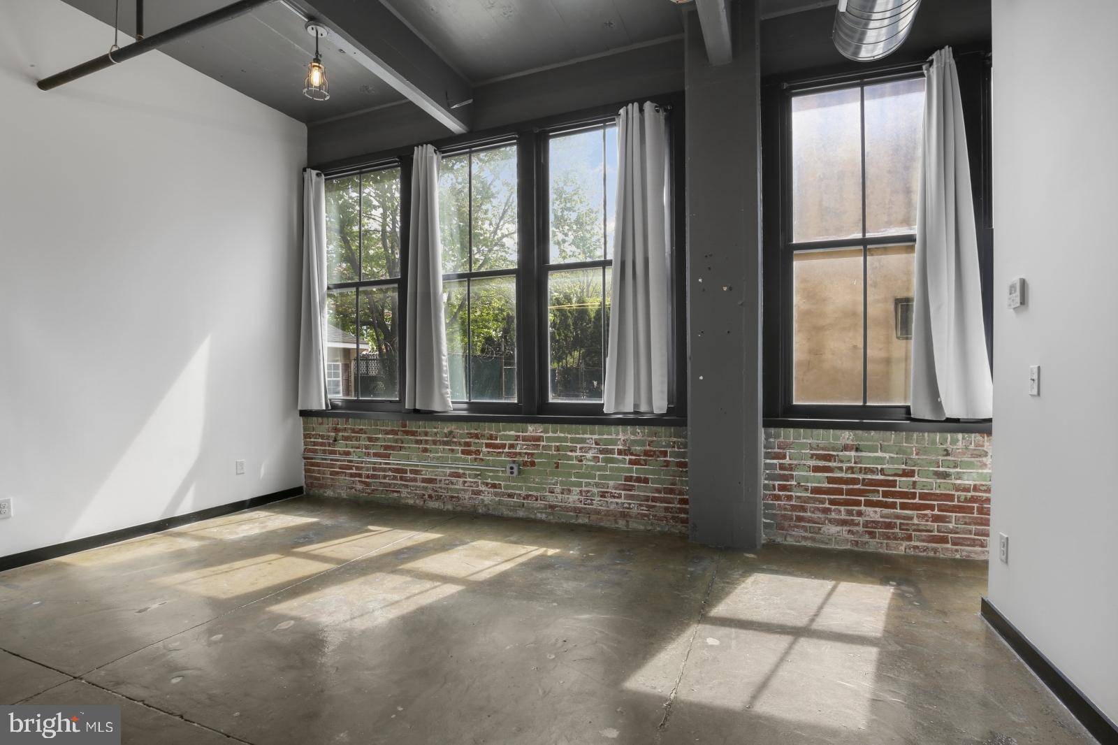 Philadelphia, PA 19125,1701 TULIP ST #105