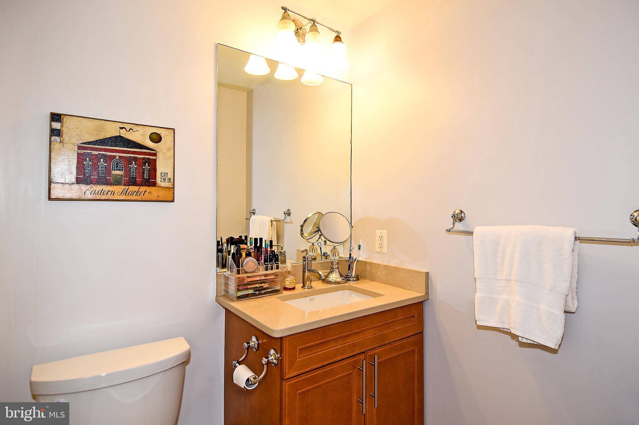 Washington, DC 20009,1407 W ST NW #302