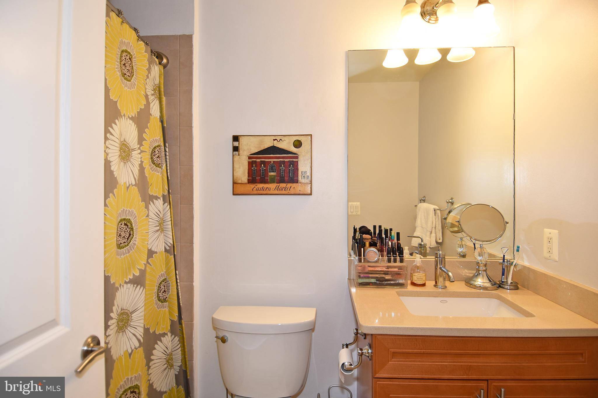 Washington, DC 20009,1407 W ST NW #302
