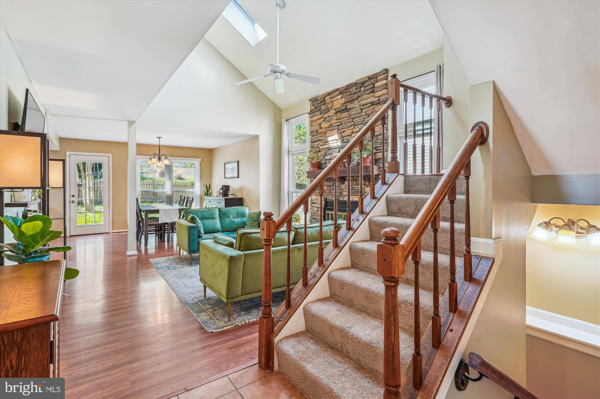 Germantown, MD 20874,12942 ALDERLEAF DR