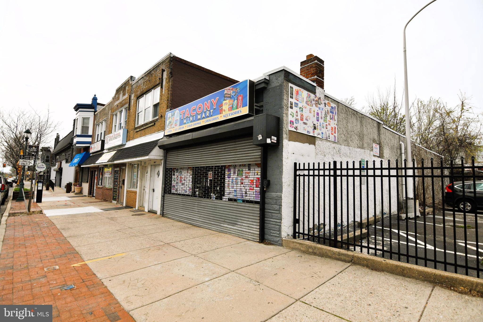Philadelphia, PA 19135,6832 TORRESDALE AVE
