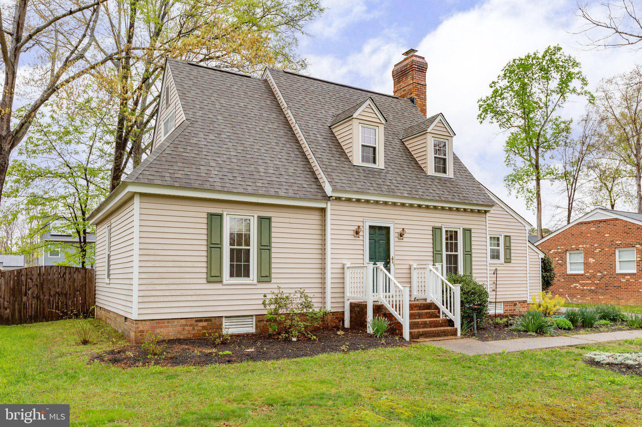 North Chesterfield, VA 23224,8700 PINE GLADE LN