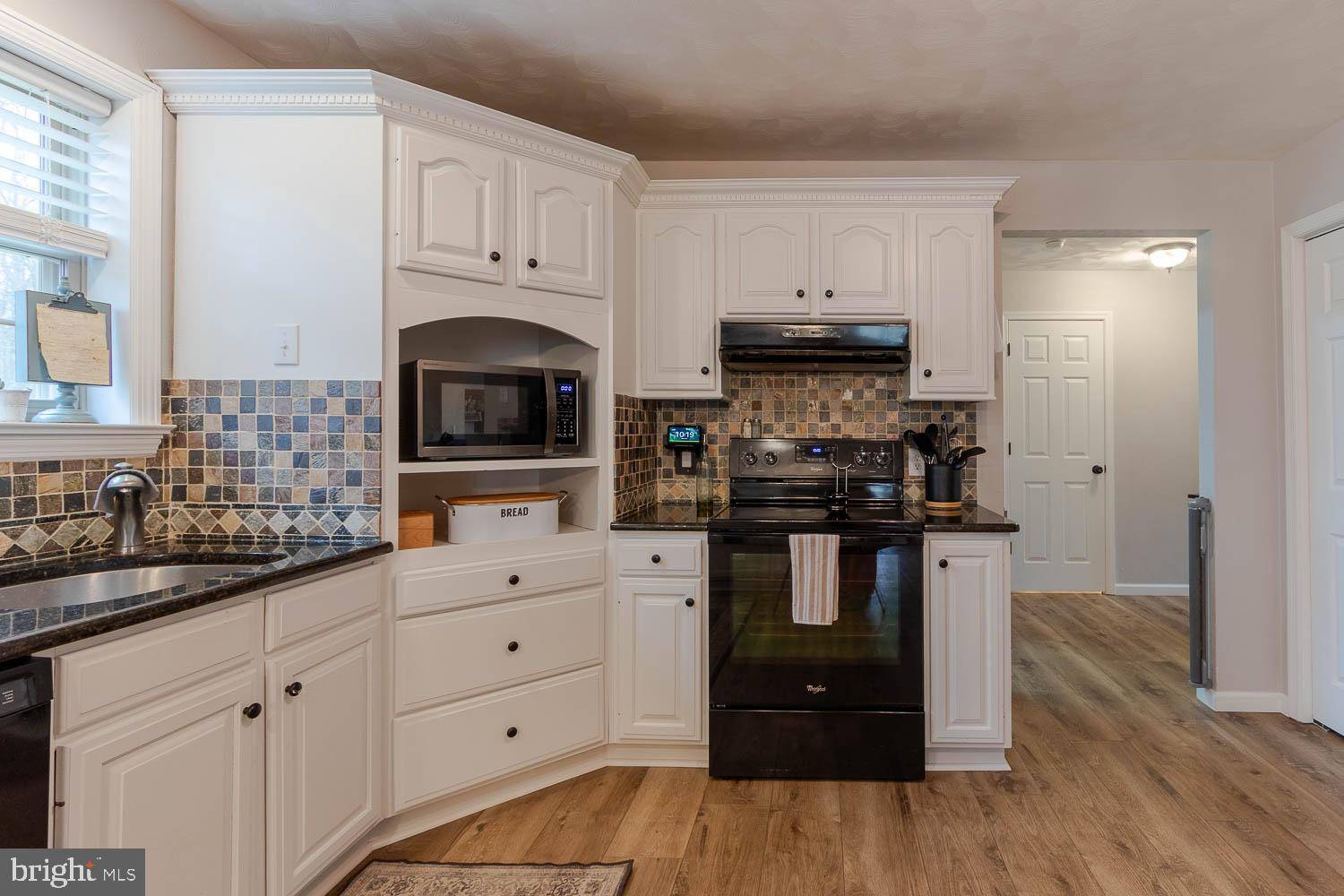 Philipsburg, PA 16866,215 OAKWOOD DR