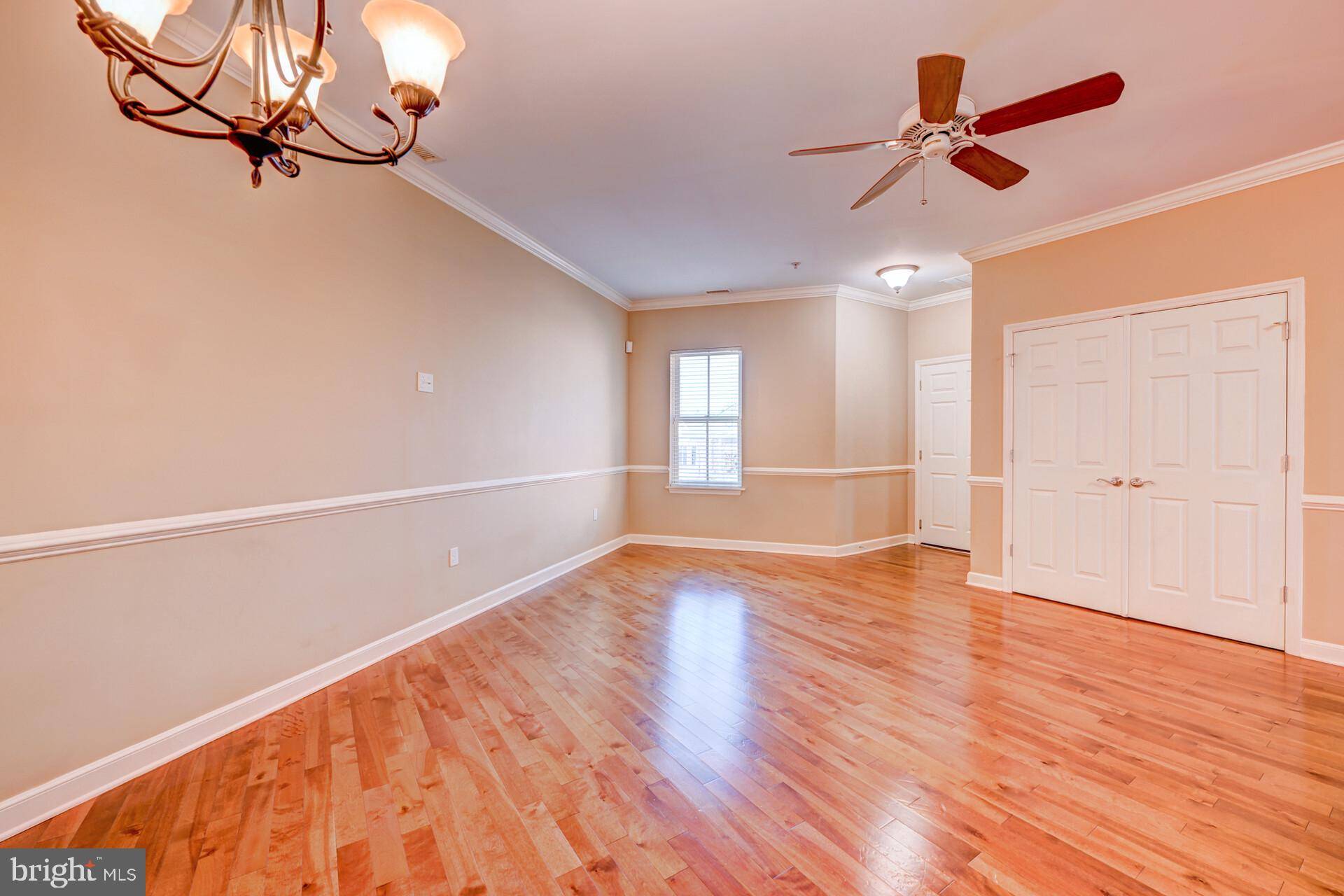 Newtown, PA 18940,304 N SYCAMORE ST
