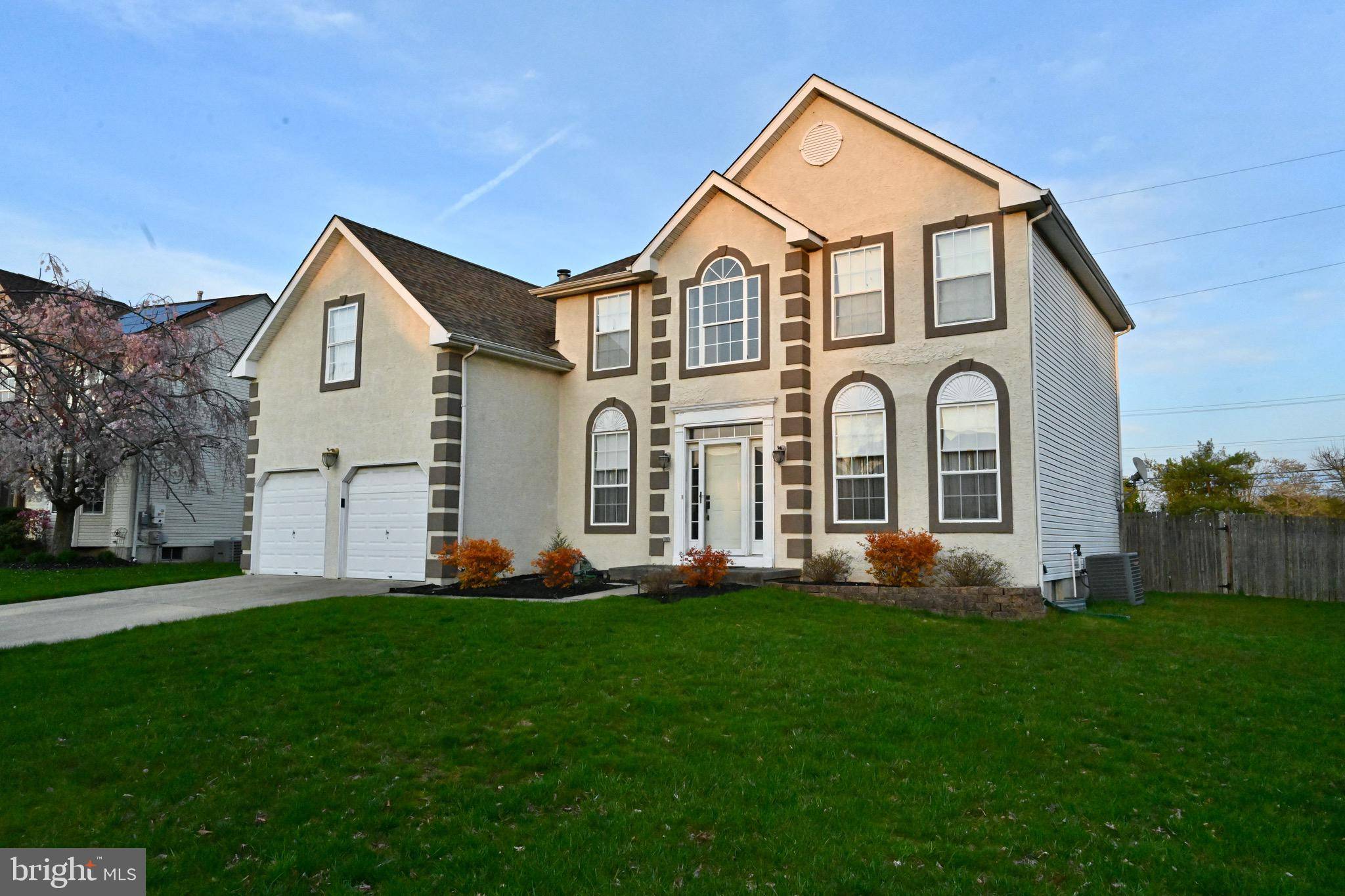 Sicklerville, NJ 08081,8 ASTER DR