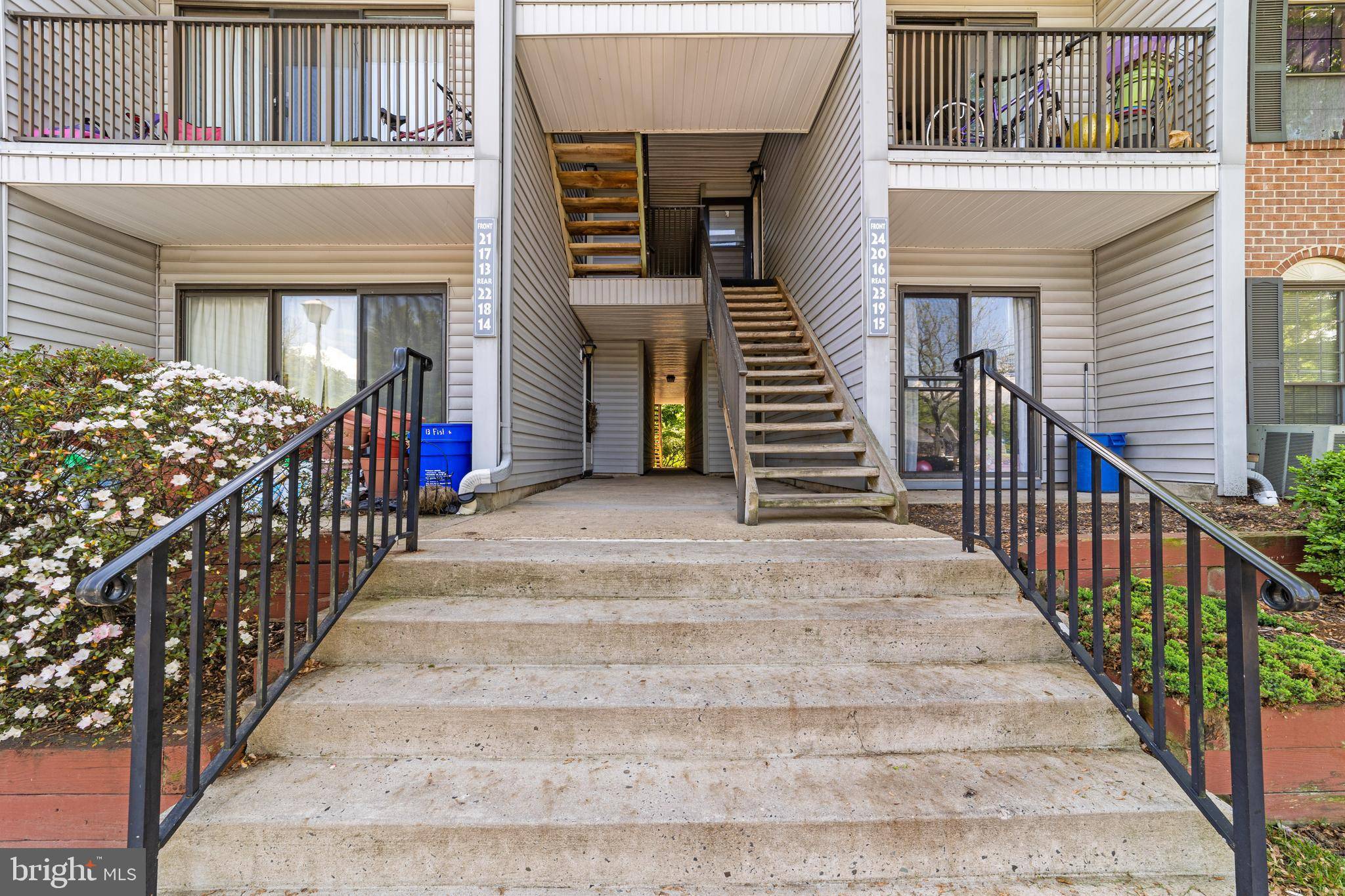 Franklin Park, NJ 08823,21 FISHER DR