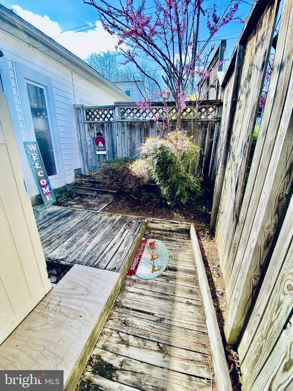 Maurertown, VA 22644,24875 OLD VALLEY PIKE