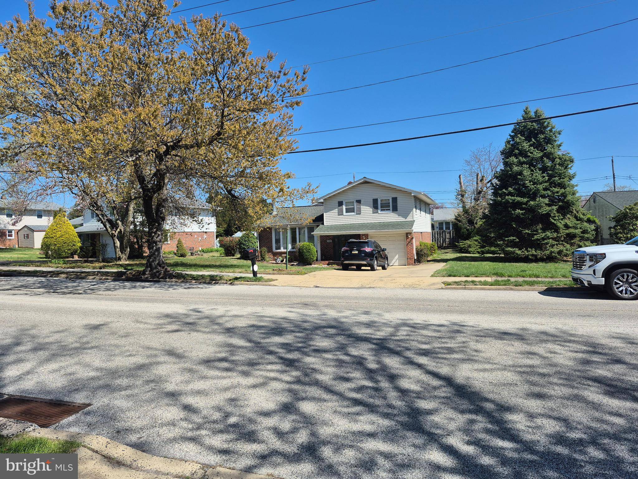 Philadelphia, PA 19115,9209 PINE RD