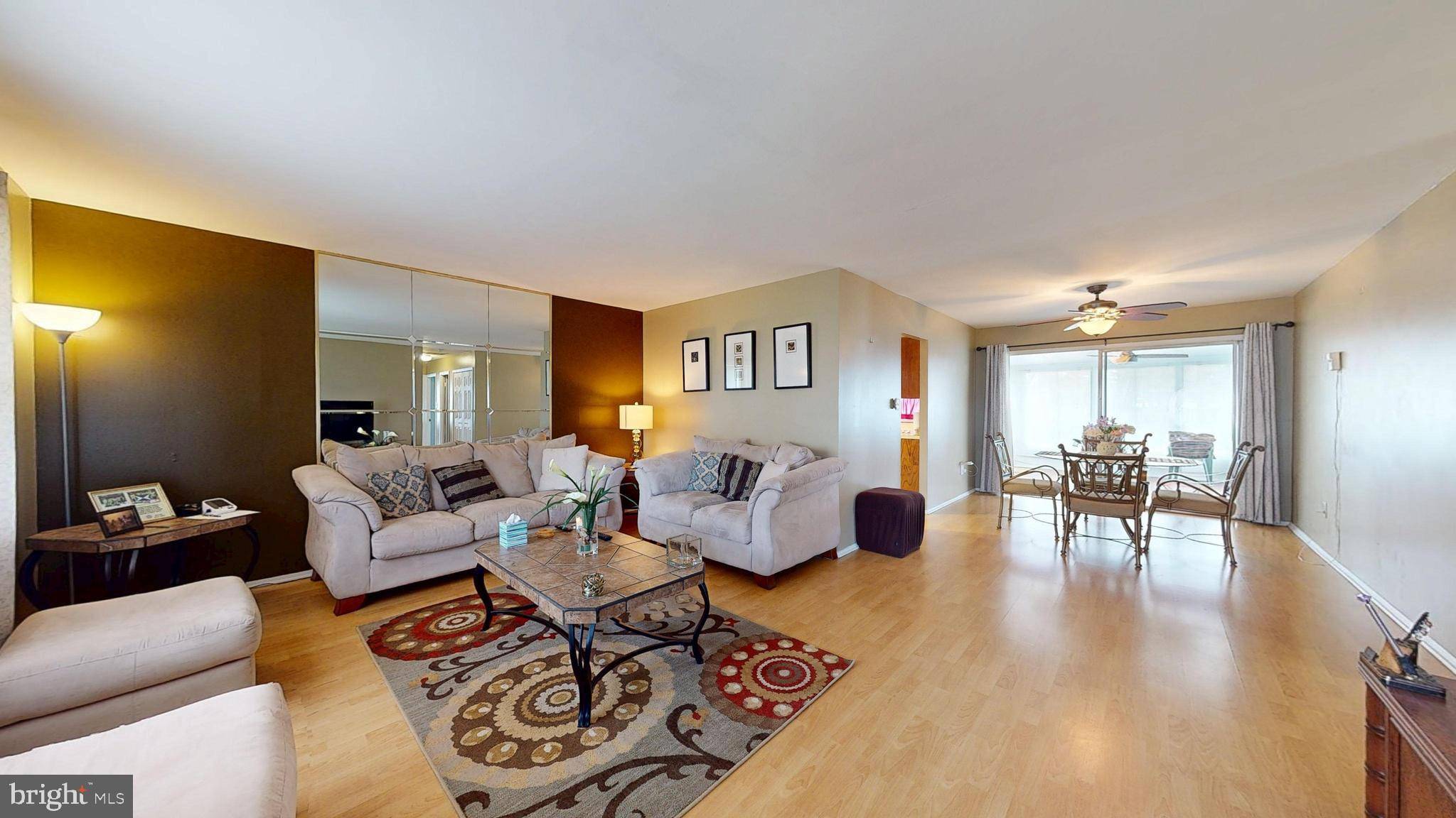 Willingboro, NJ 08046,111 GENESEE LN