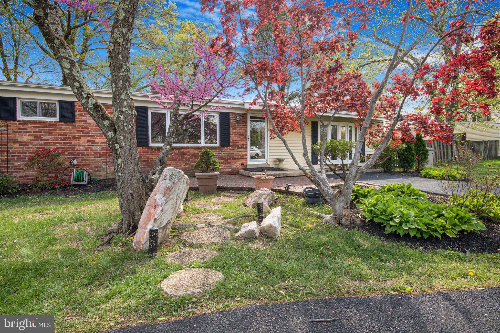 Alexandria, VA 22315,6329 MILLER DR